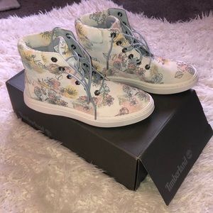 Timberland londyn 6 in lace up floral suede